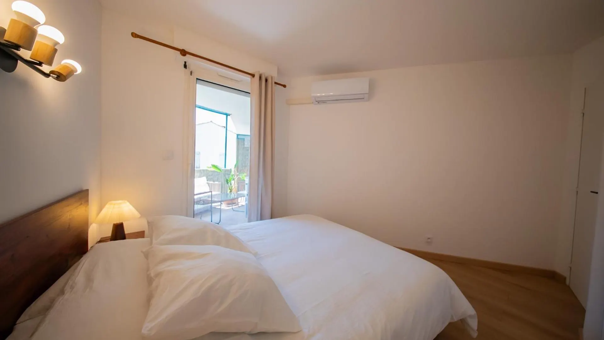 Charmant Appartement Proche Mer 카발레르쉬르메르 프랑스